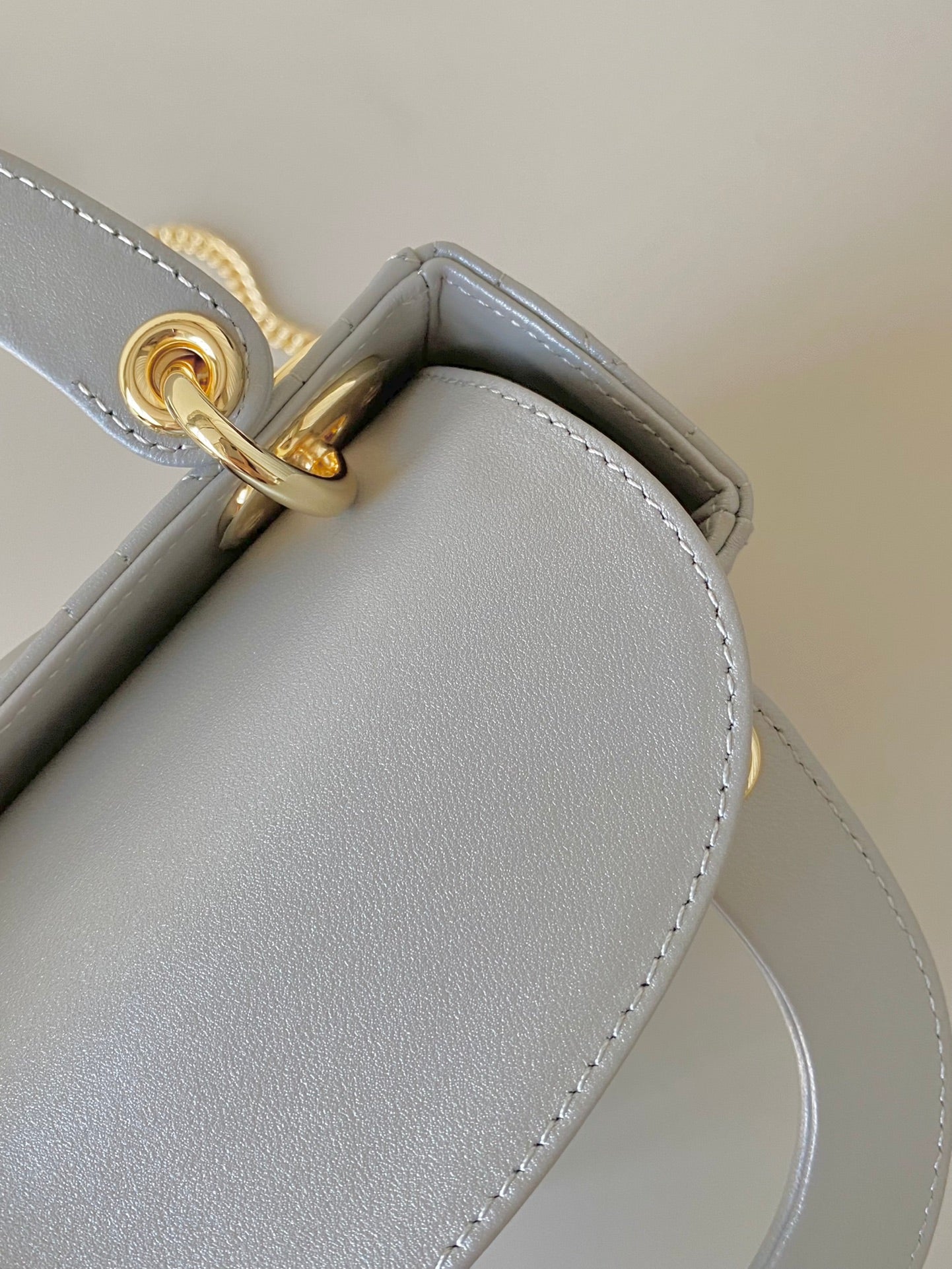 DIOR women's bags 144