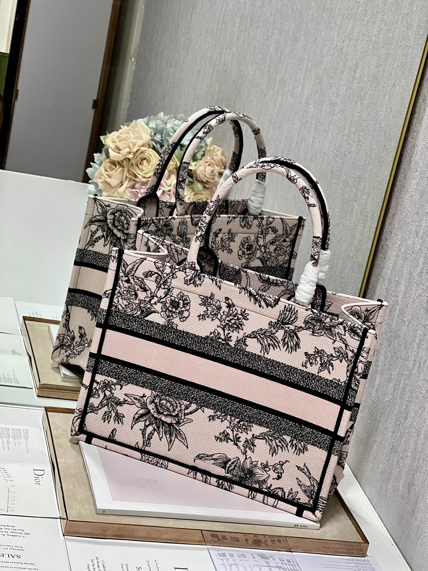 DIOR women's bags 145