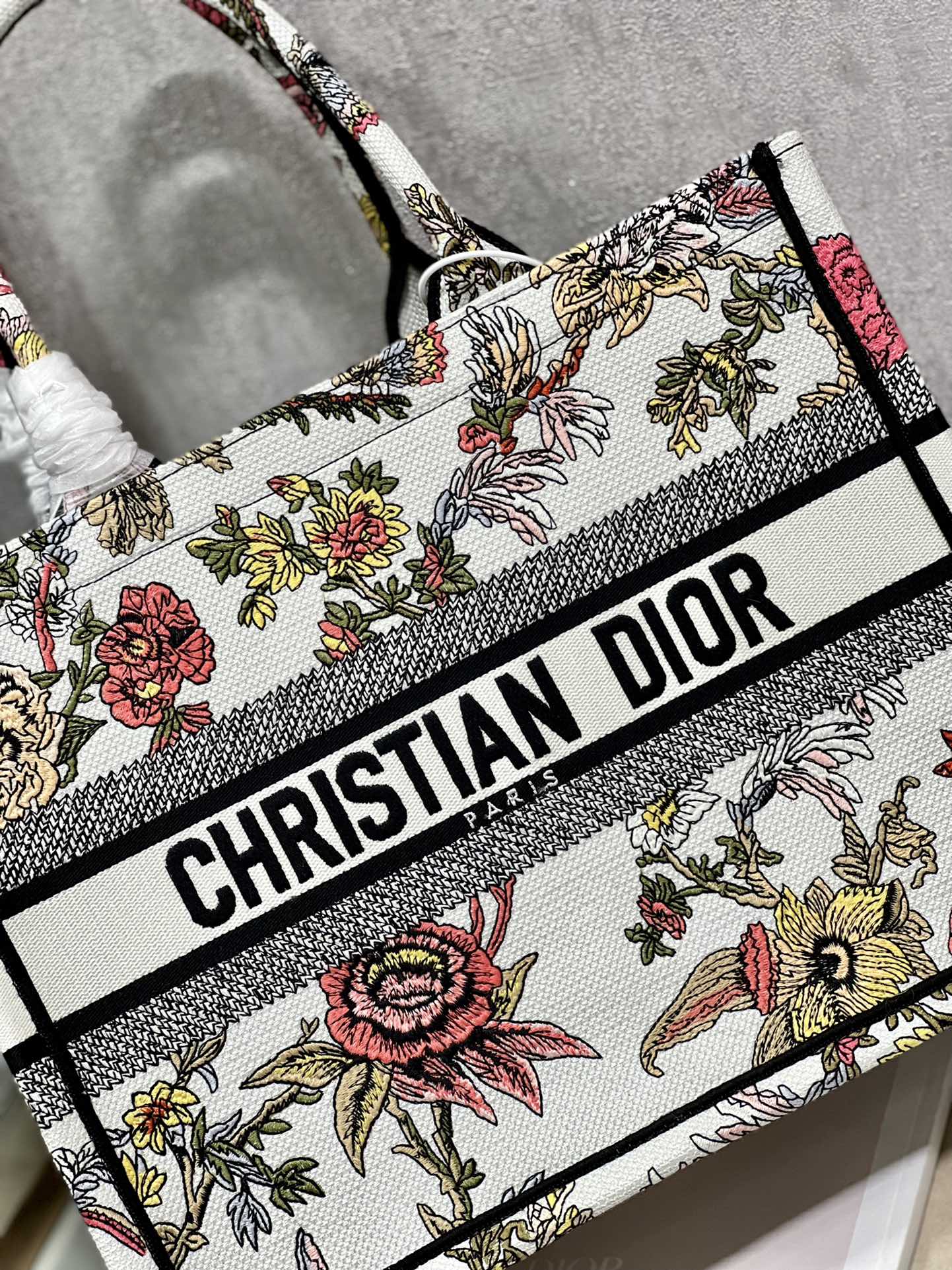 DIOR women's bags 148