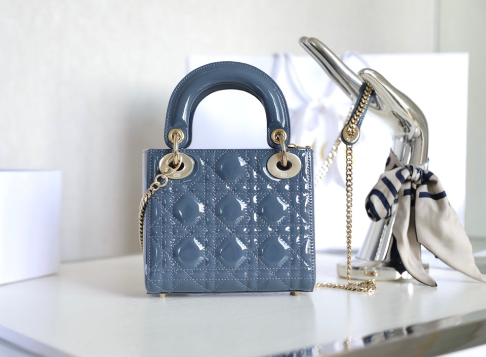 DIOR women's bags 150