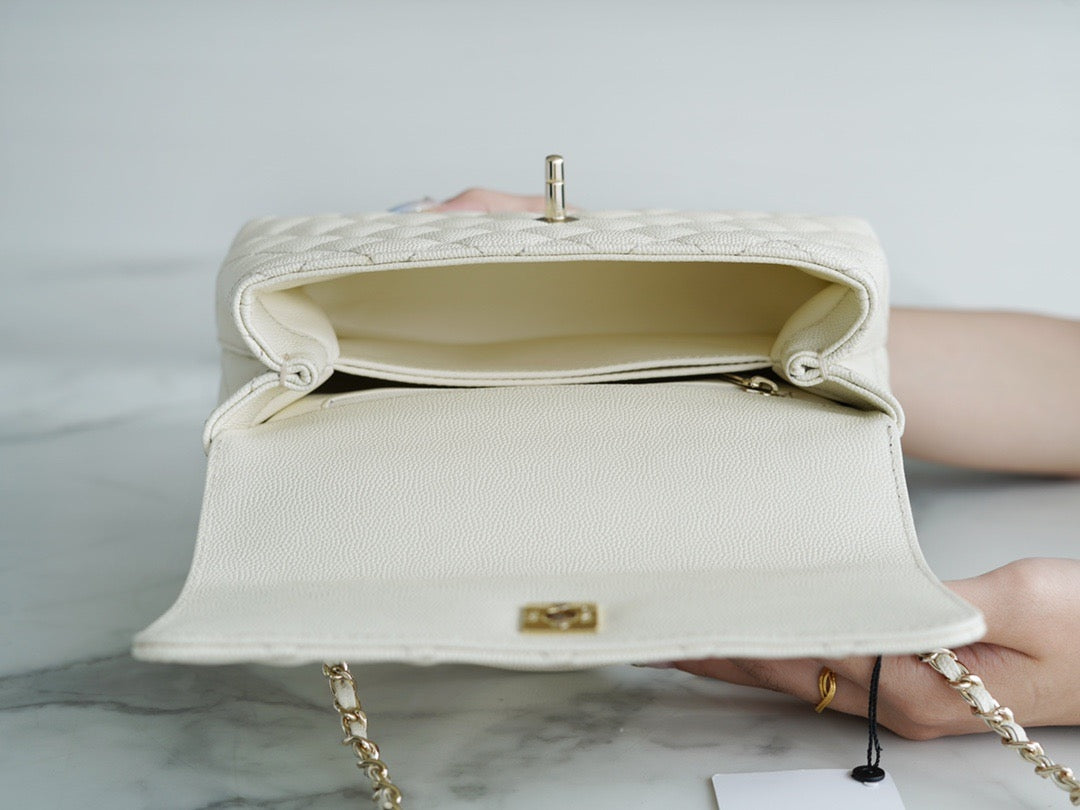 CHANEL WOMEN'S BAGS 5