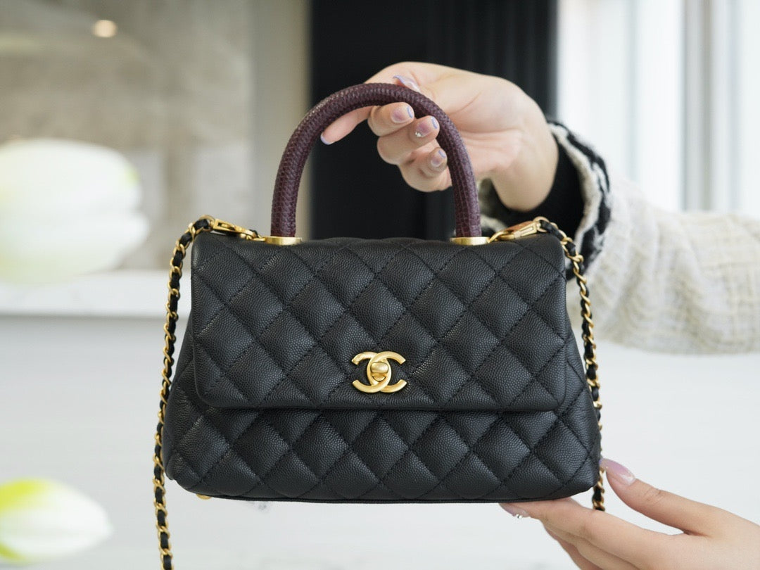 CHANEL WOMEN'S BAGS 6