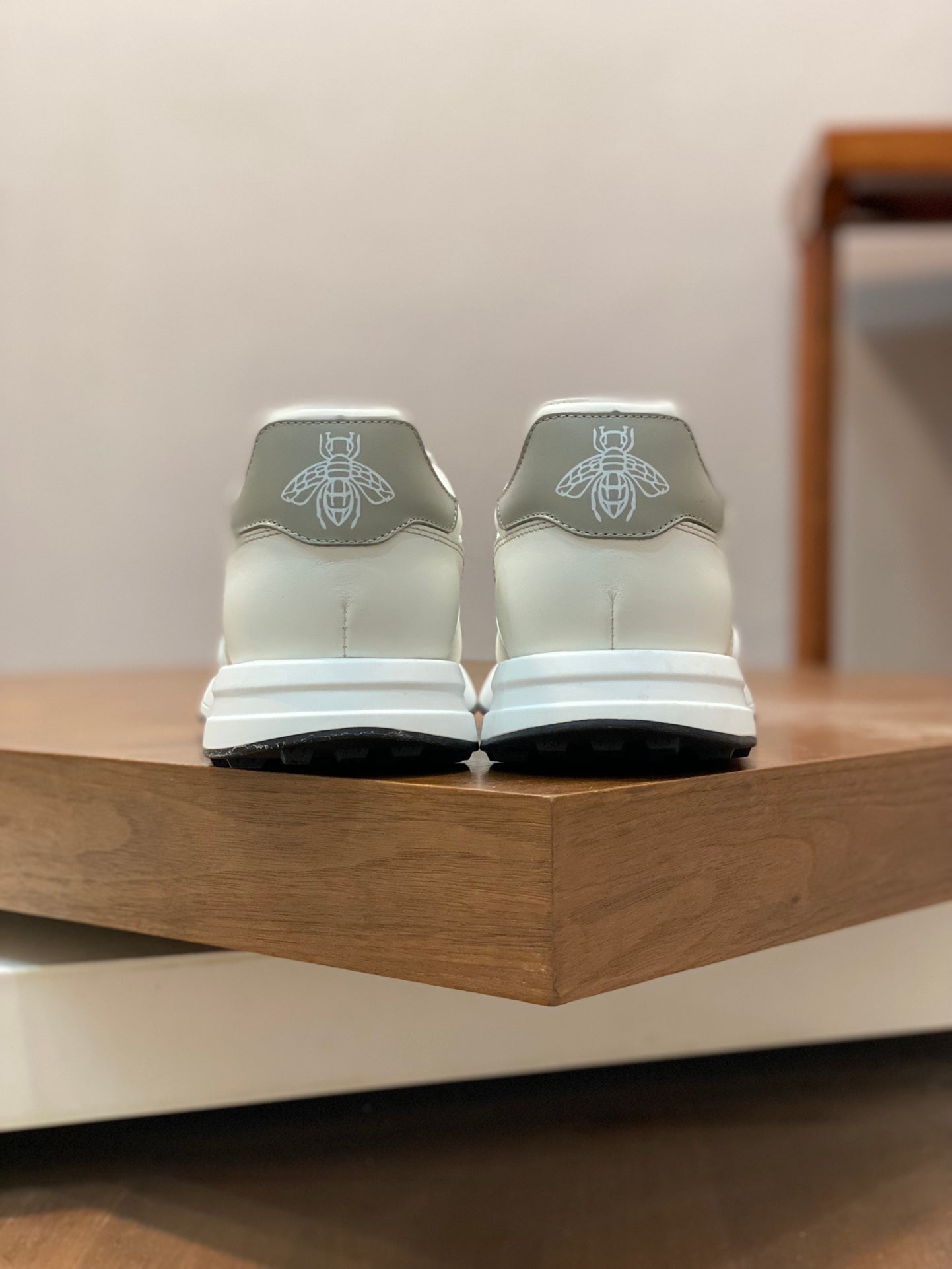GUCCI sneakers 02