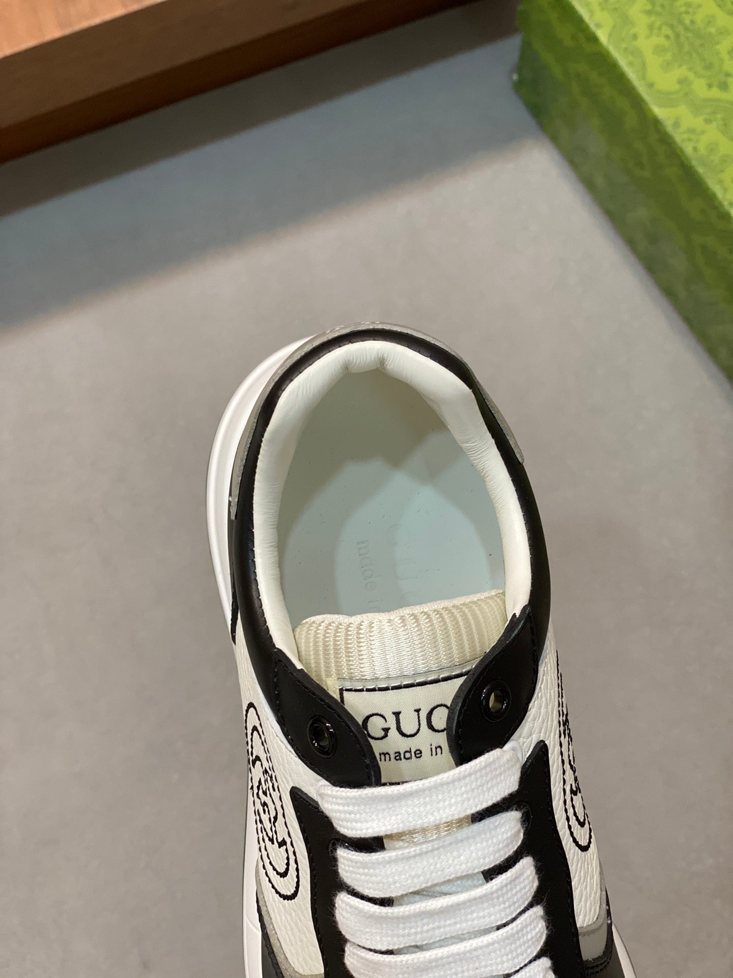 GUCCI sneakers 03