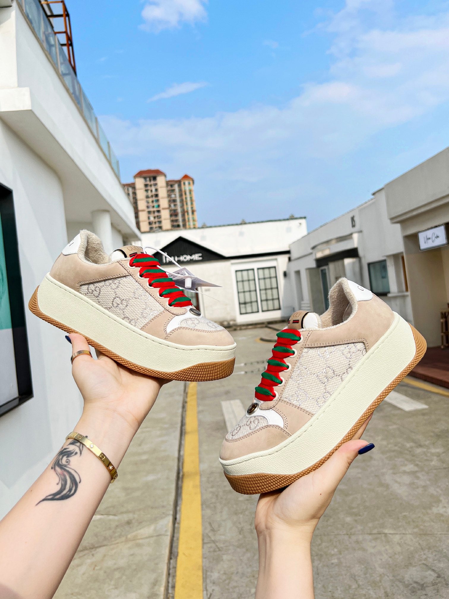 GUCCI sneakers 04