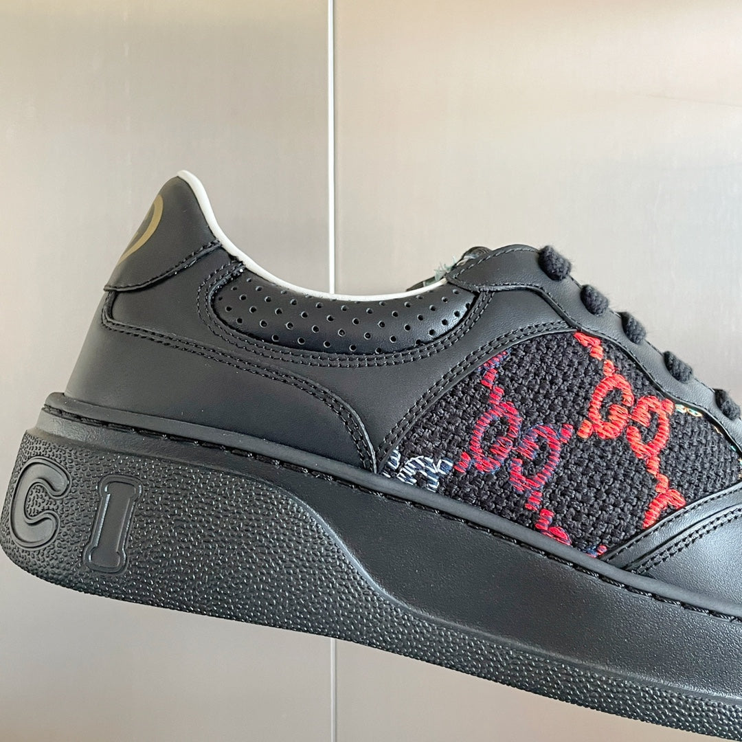 GUCCI sneakers 24