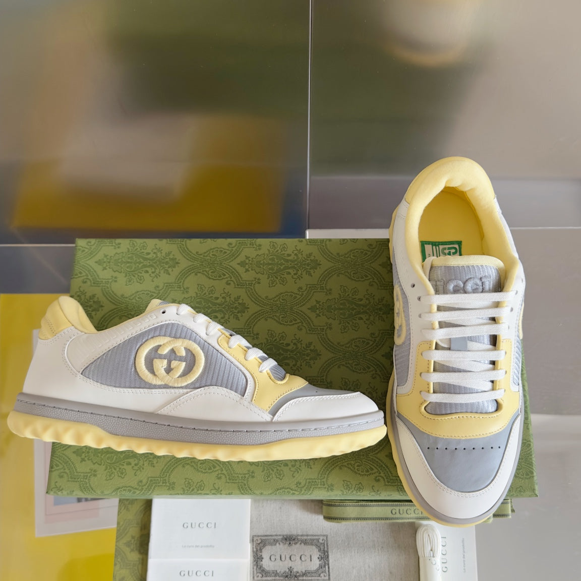 GUCCI sneakers 25