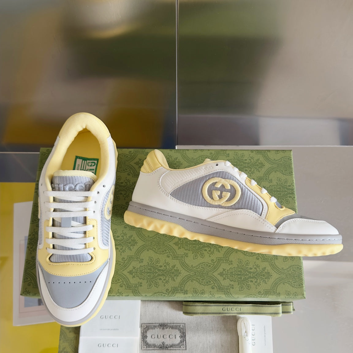 GUCCI sneakers 25