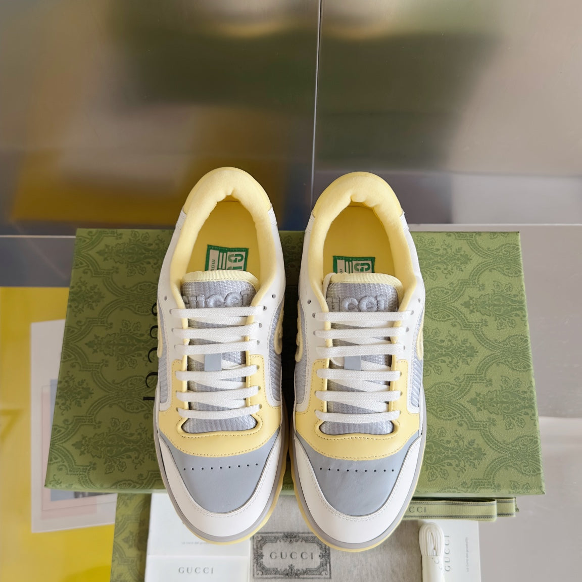 GUCCI sneakers 25