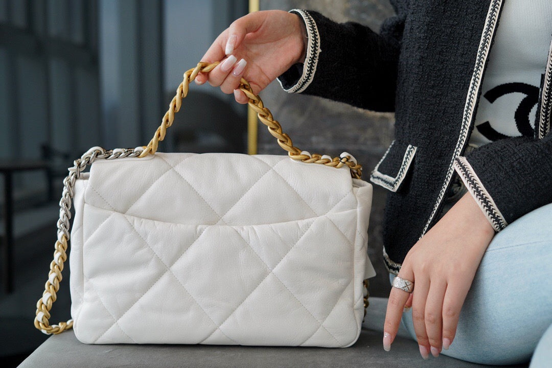 CHANEL women's bags 25