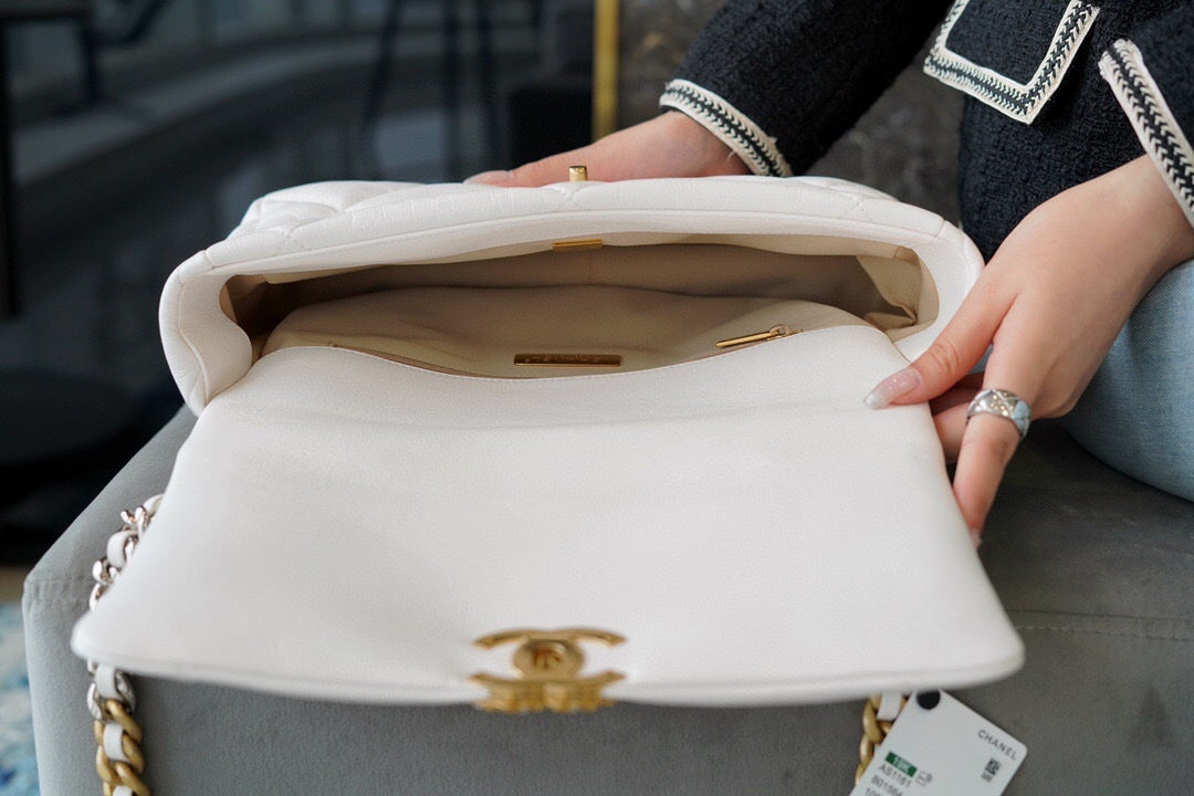 CHANEL women's bags 25