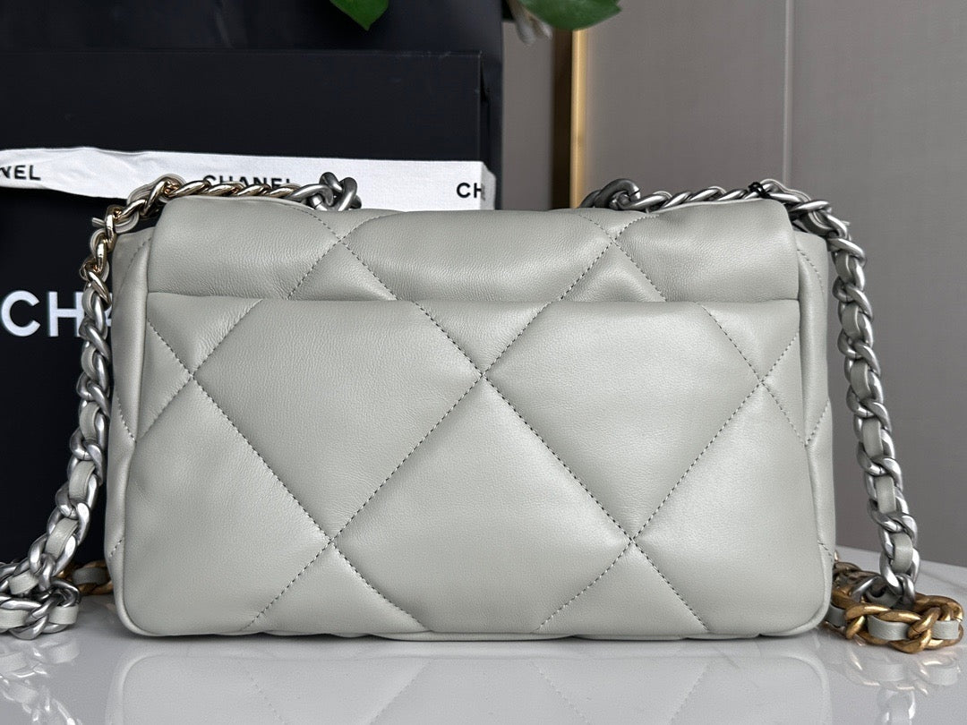 CHANEL women's bags 28