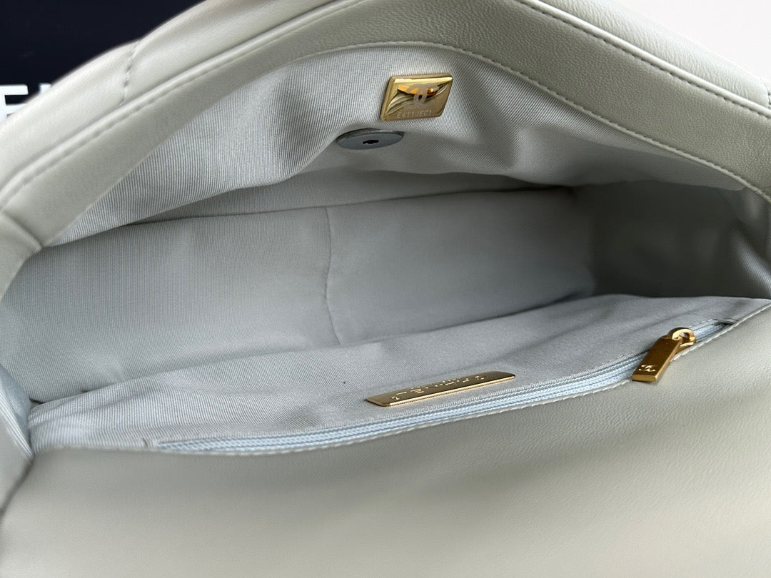 CHANEL women's bags 28