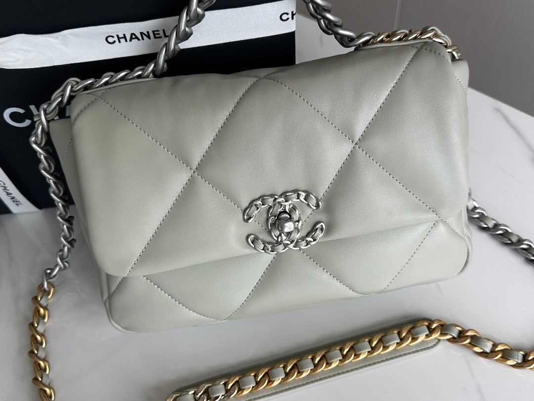 CHANEL women's bags 28