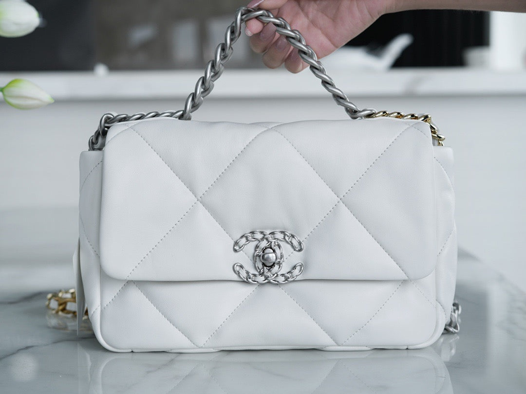CHANEL women's bags 30