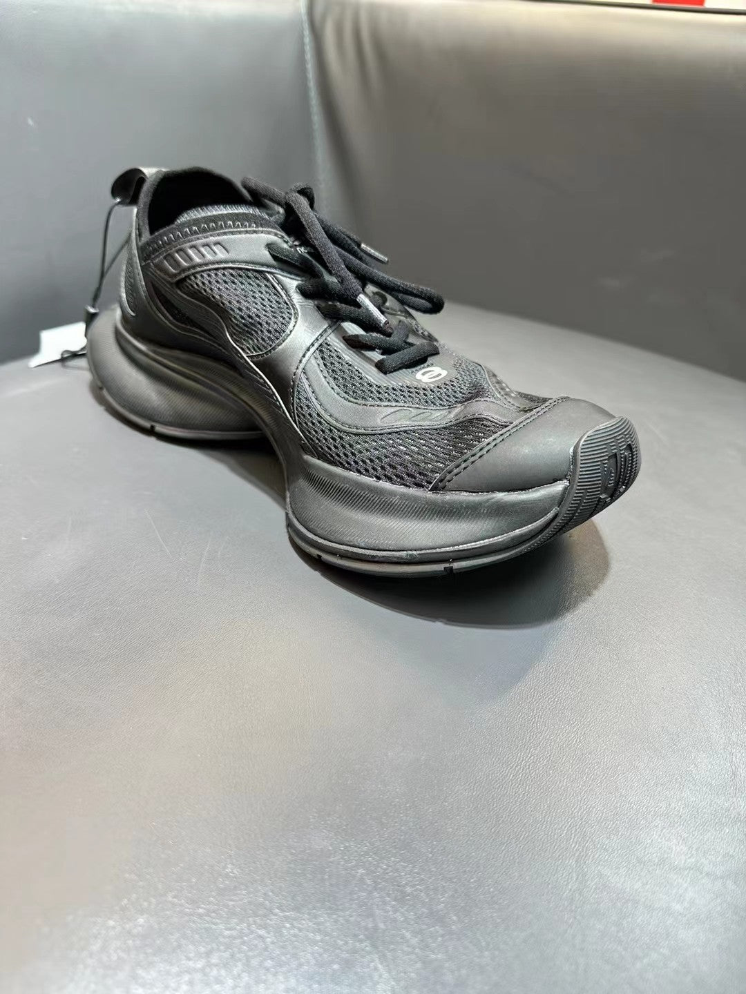 Balenciaga sneakers 01