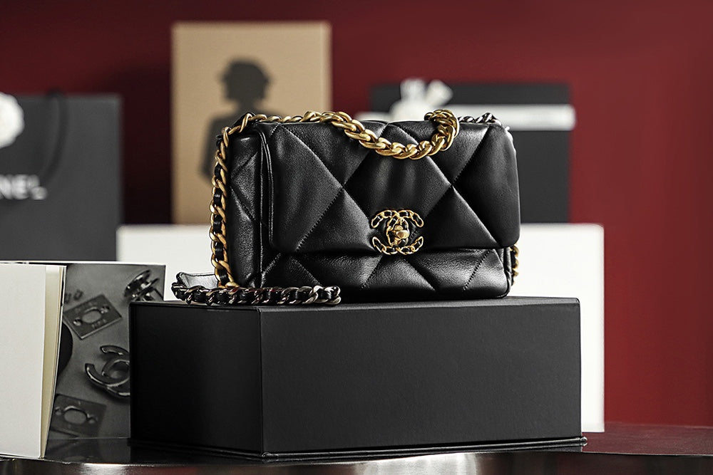 CHANEL women's bags 34