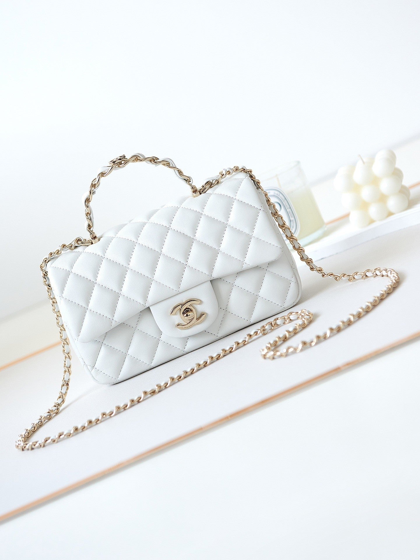 CHANEL women's bags 37