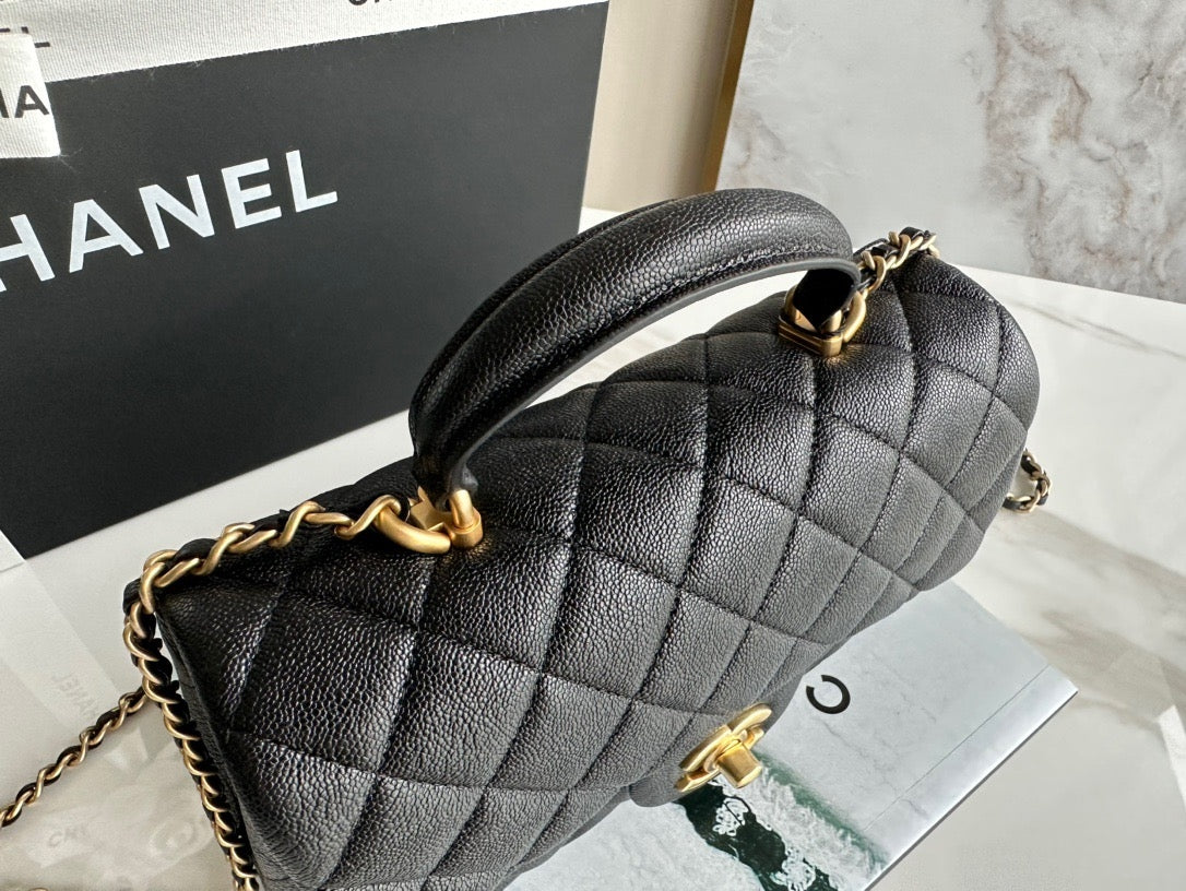 CHANEL women's bags 38