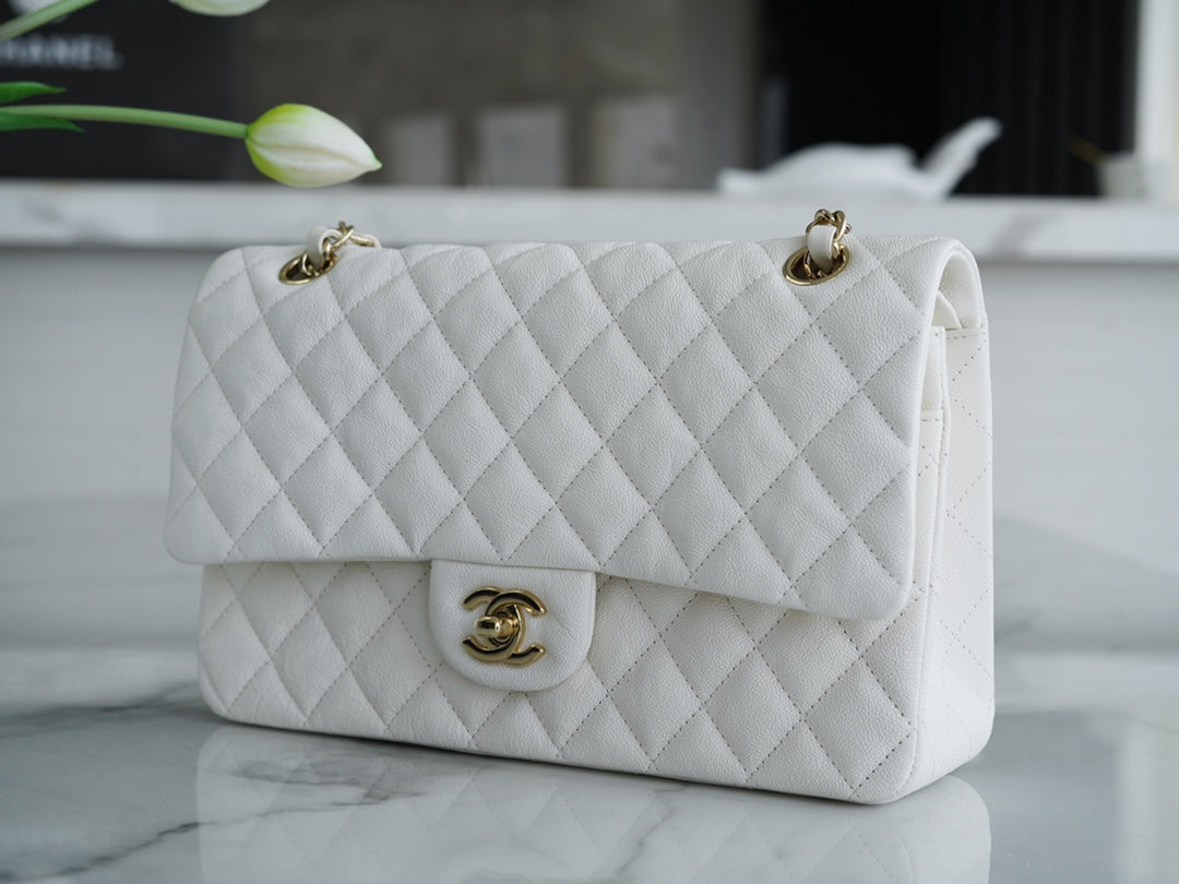 CHANEL women's bags 39