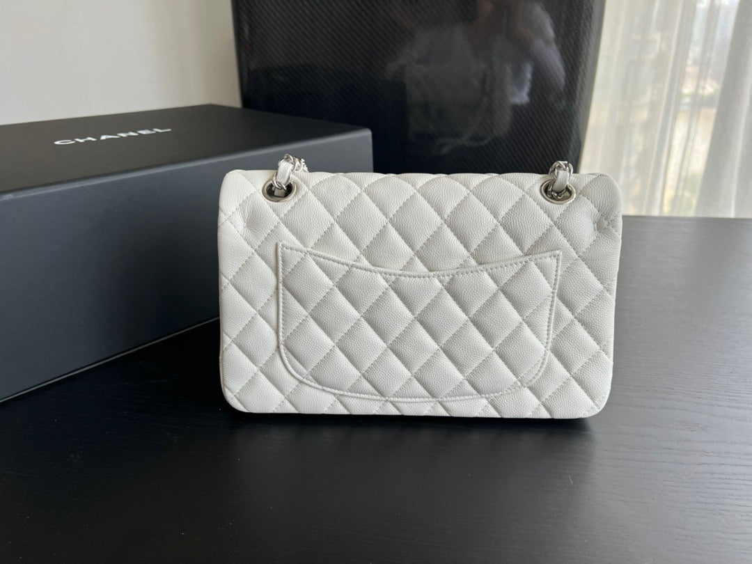 CHANEL women's bags 40