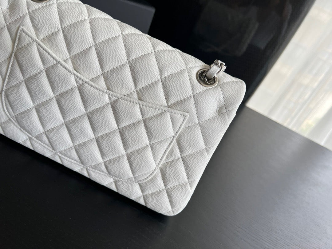 CHANEL women's bags 40