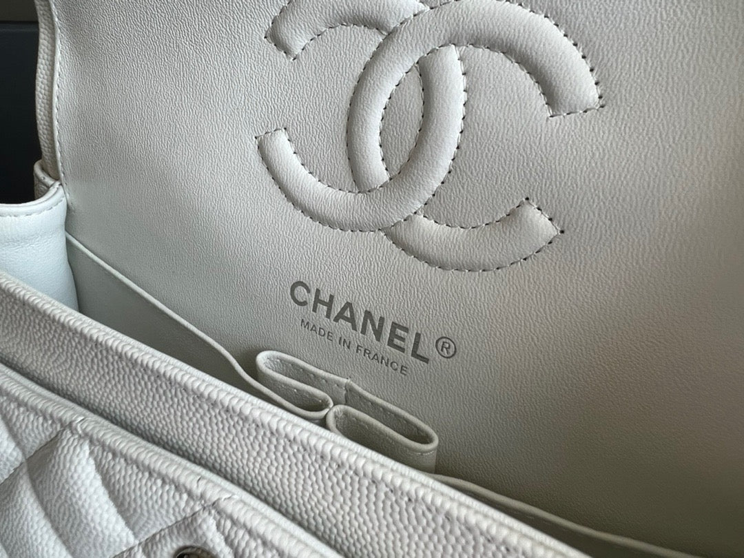 CHANEL women's bags 40