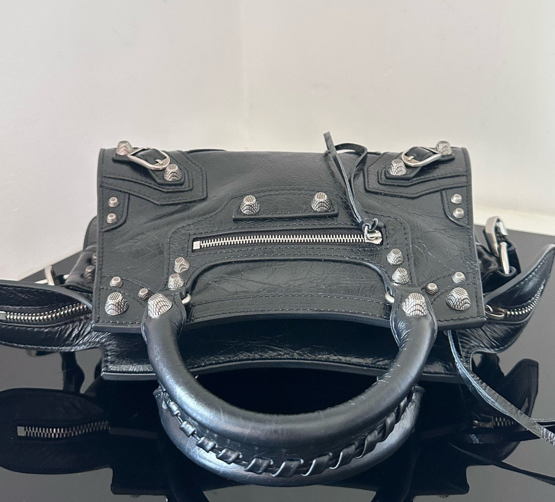BALENCIAGA women's bags 3
