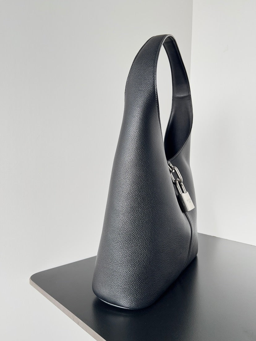 BALENCIAGA women's bags 5