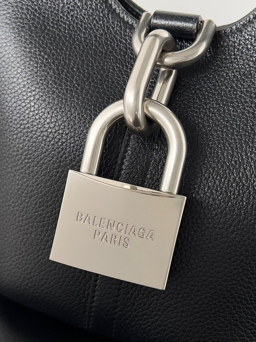 BALENCIAGA women's bags 6
