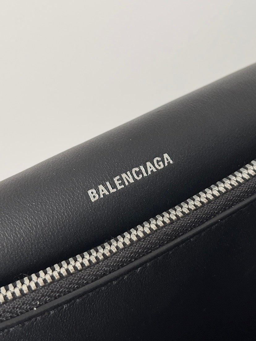 BALENCIAGA women's bags 9