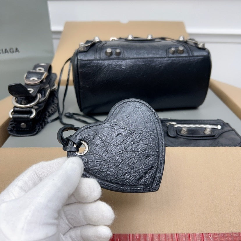 BALENCIAGA women's bags 16