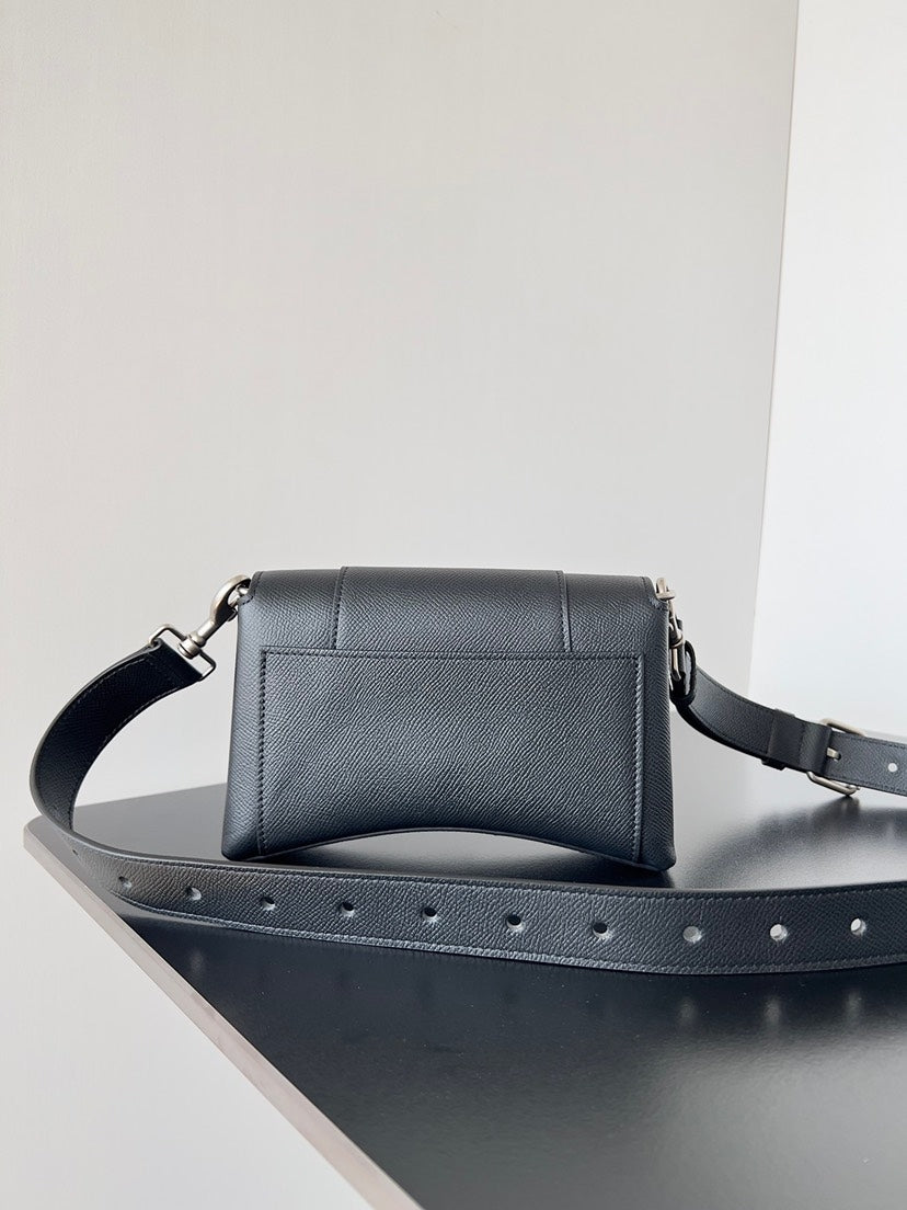 BALENCIAGA women's bags 18