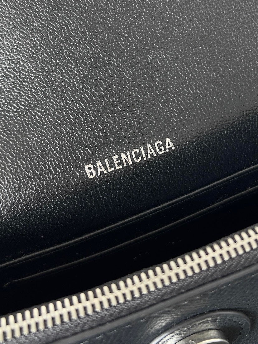 BALENCIAGA women's bags 18