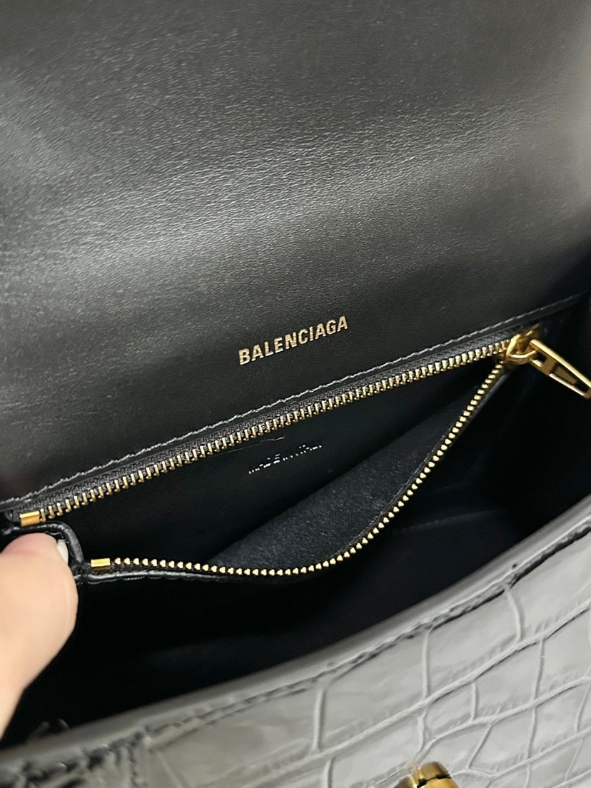 BALENCIAGA women's bags 26