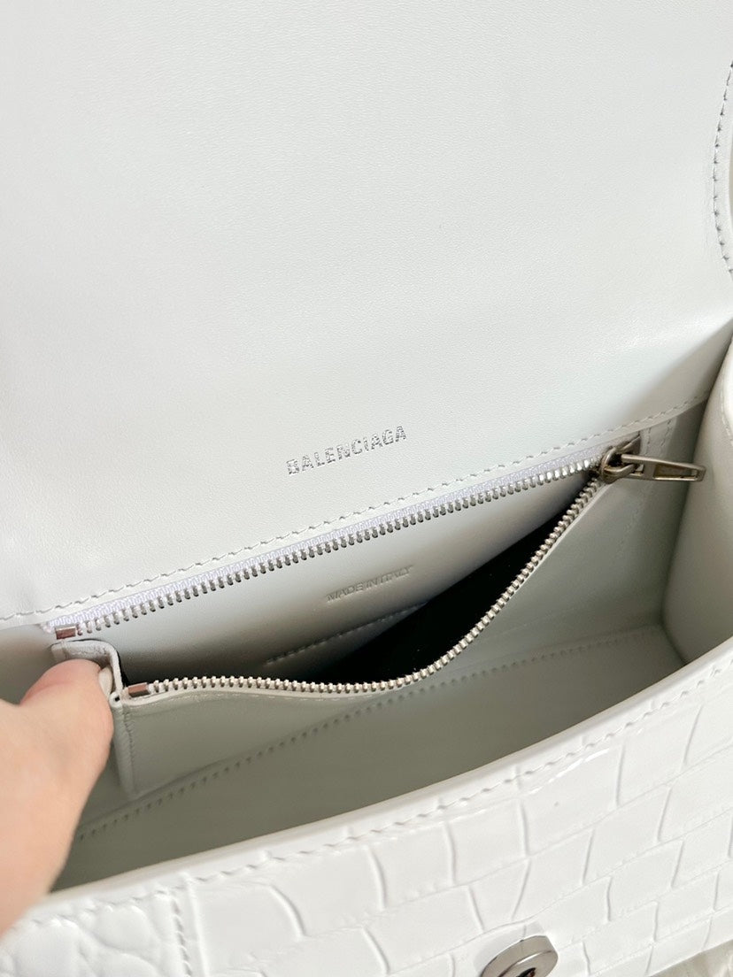 BALENCIAGA women's bags 27