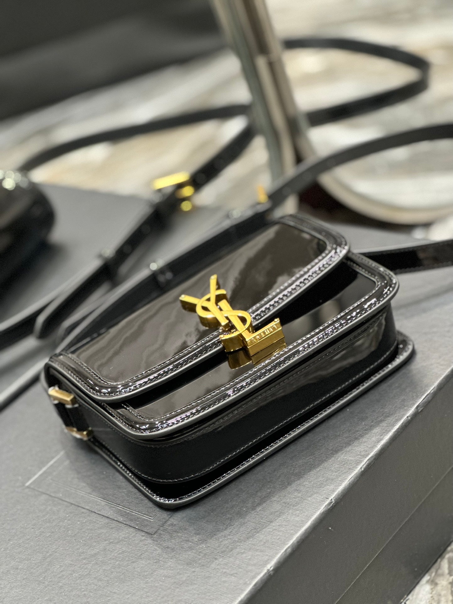 YSL women's bags 40