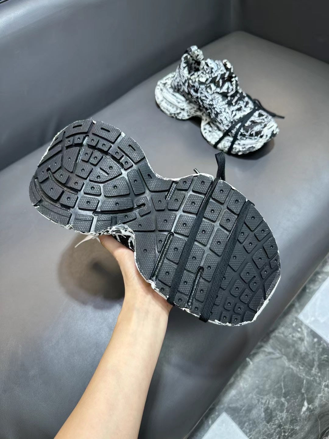 Balenciaga sneakers 07