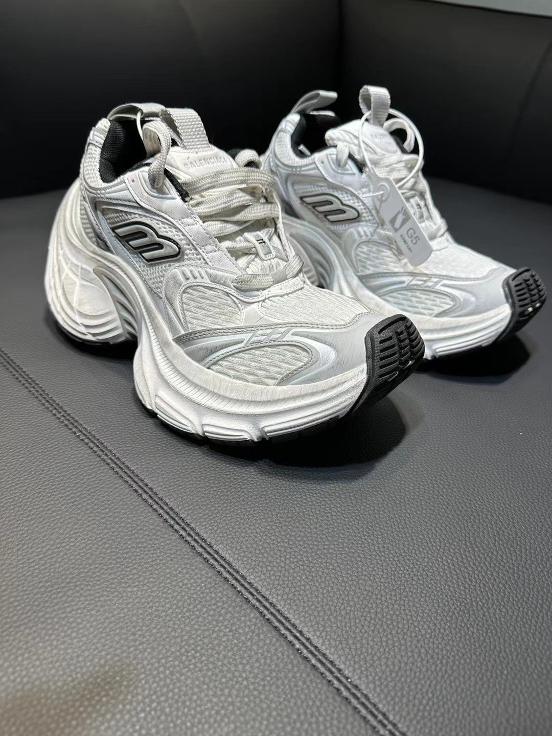 Balenciaga sneakers 19