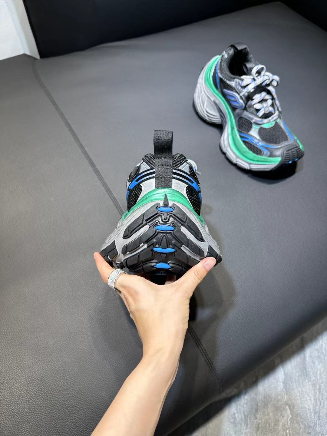 Balenciaga sneakers 21