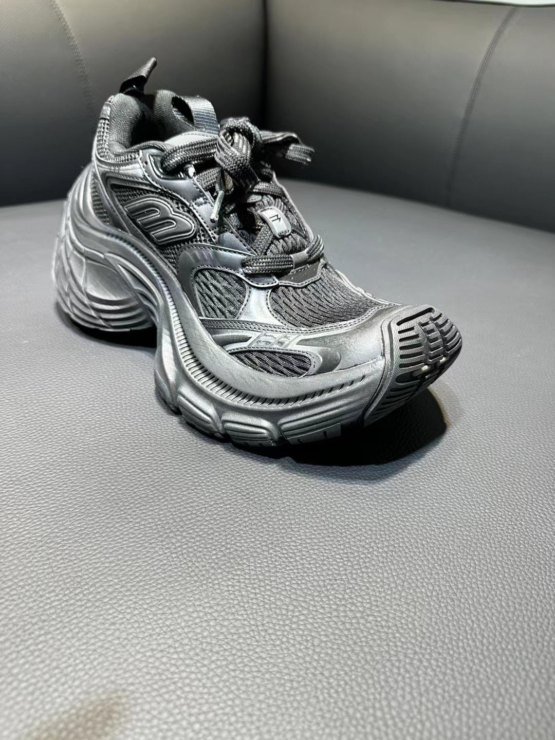 Balenciaga sneakers 22