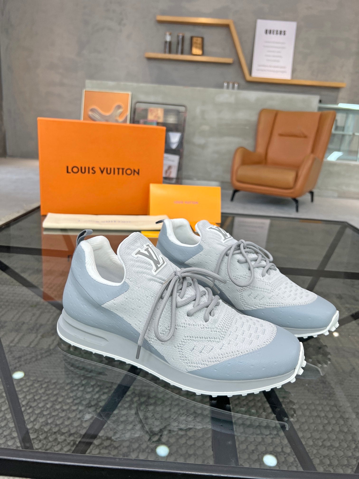 Louis Vuitton sneakers 28