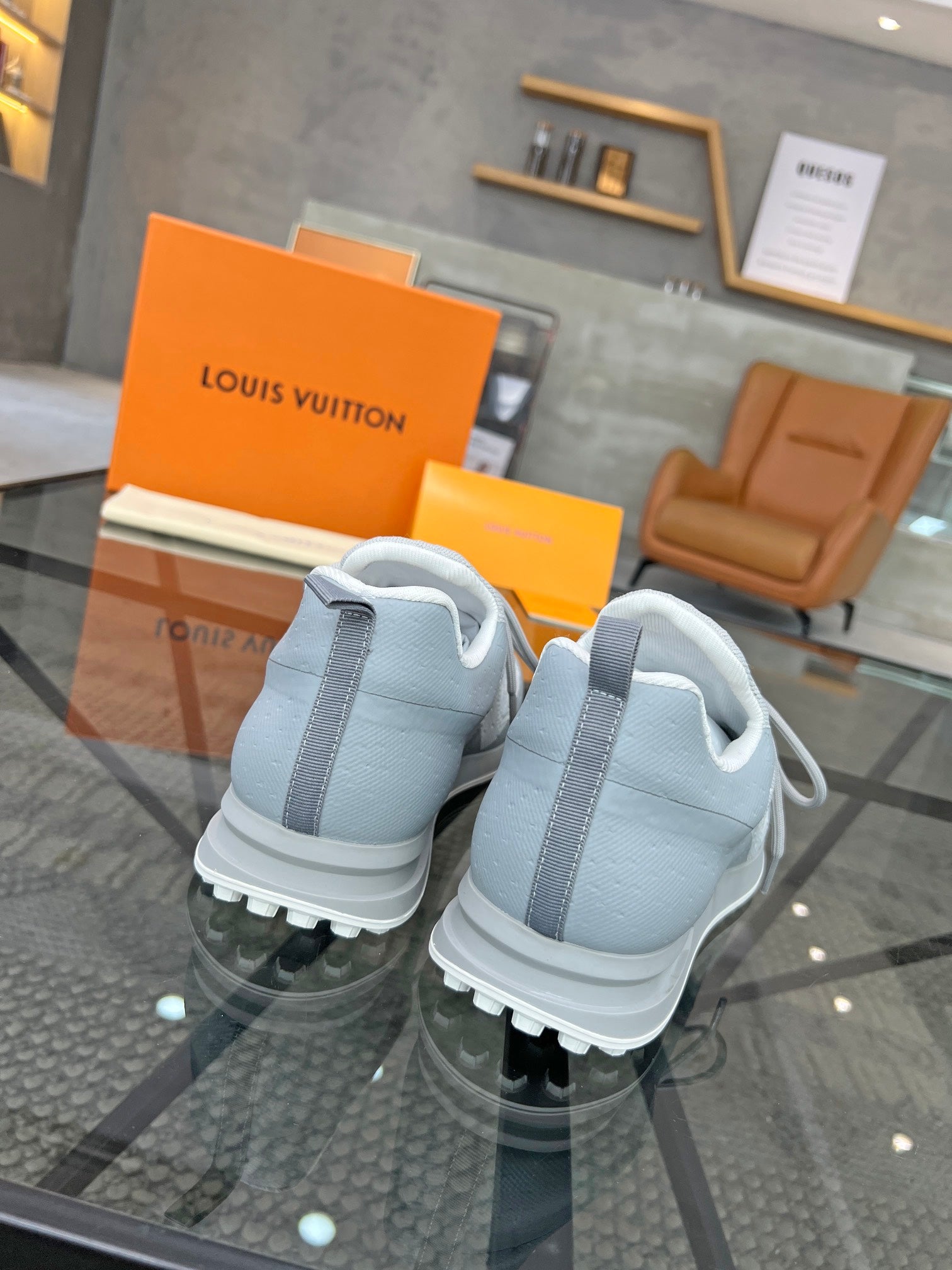 Louis Vuitton sneakers 28