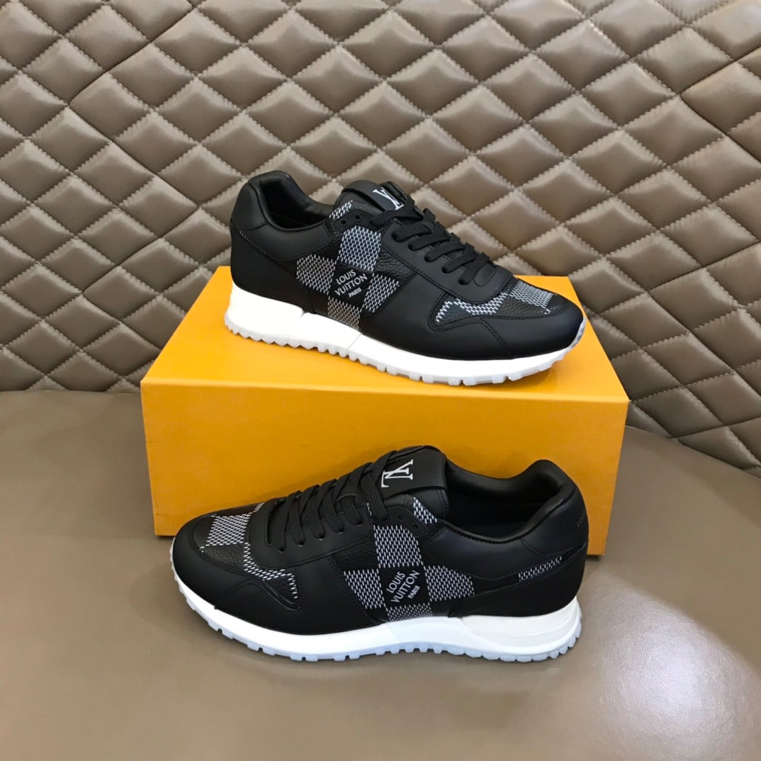 Louis Vuitton sneakers 30