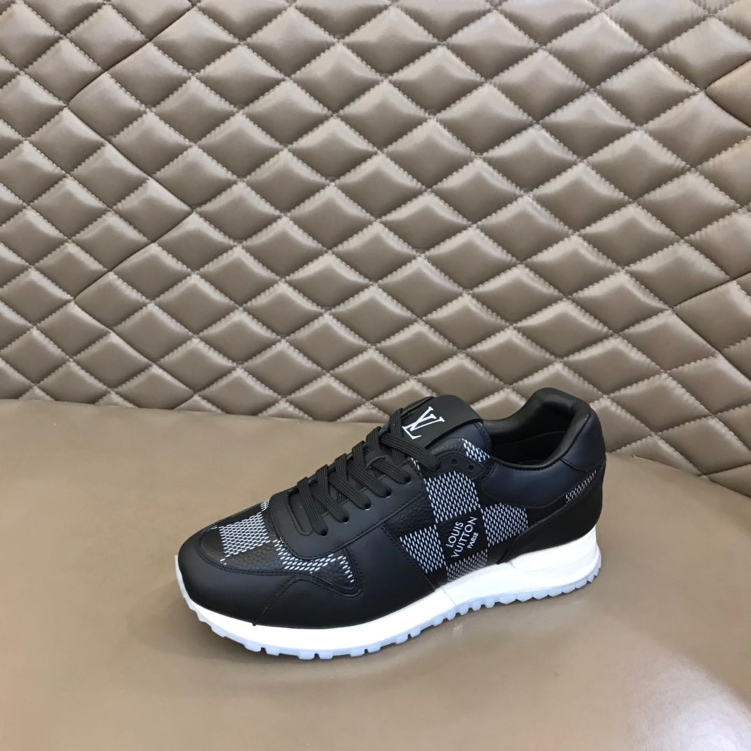 Louis Vuitton sneakers 30