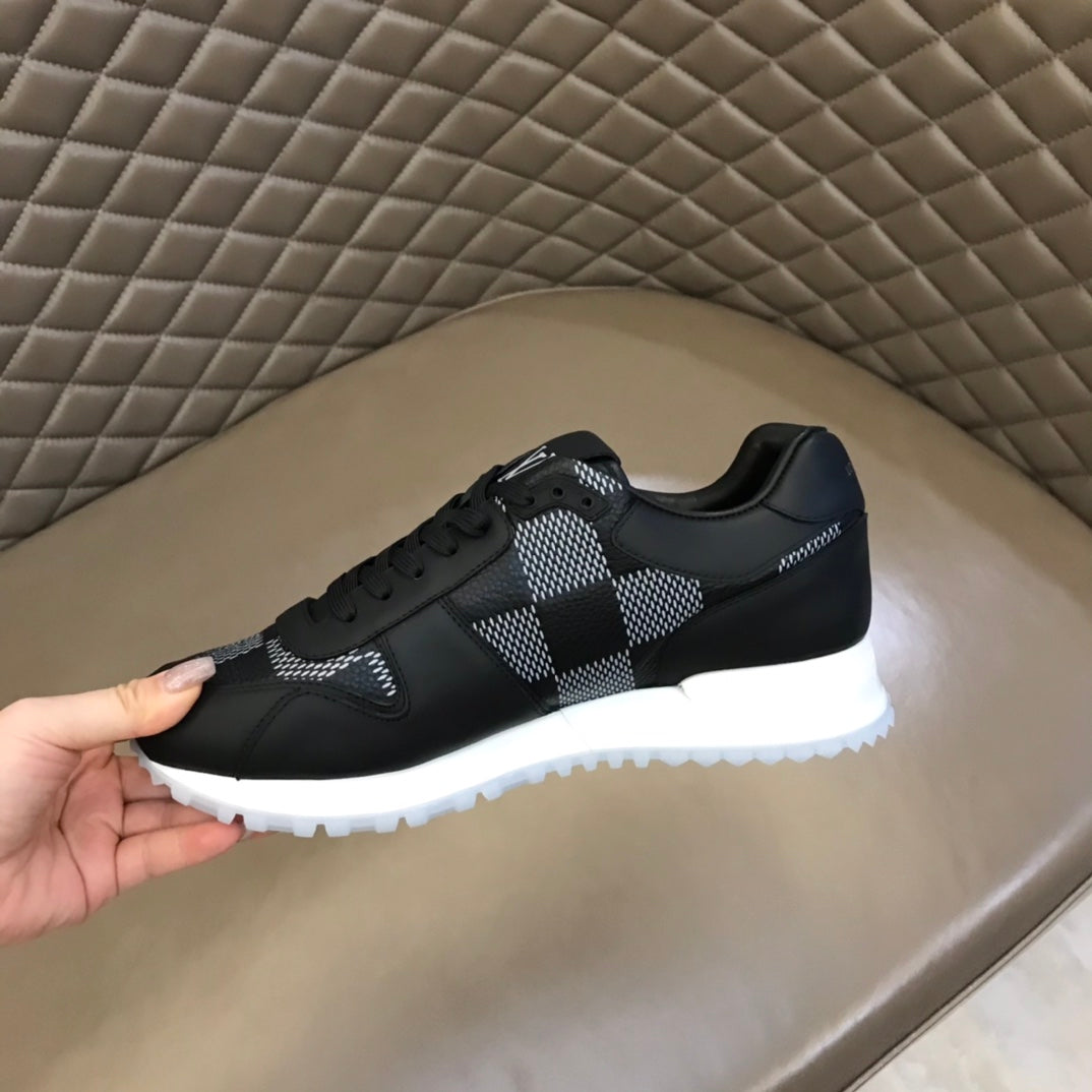 Louis Vuitton sneakers 30