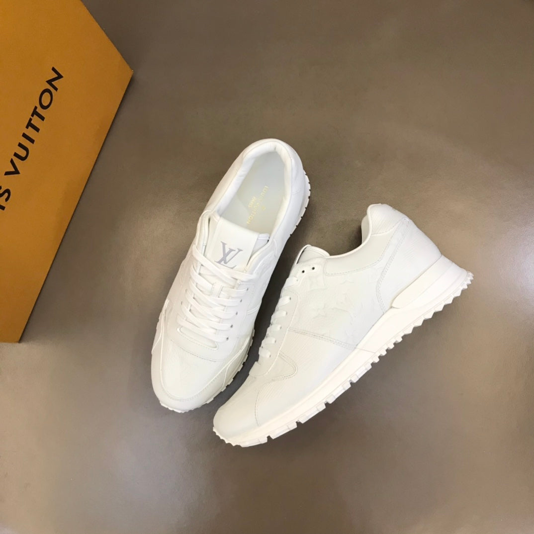 Louis Vuitton sneakers 35