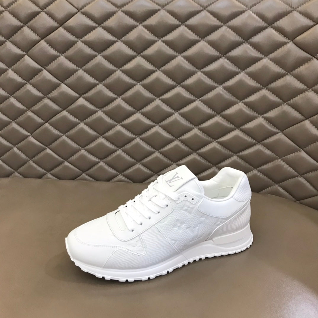 Louis Vuitton sneakers 35