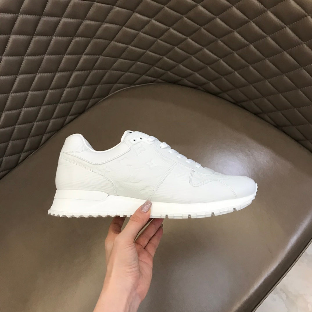 Louis Vuitton sneakers 35