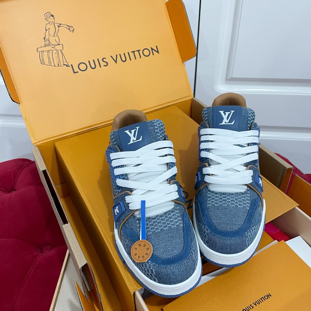 Louis Vuitton sneakers 41